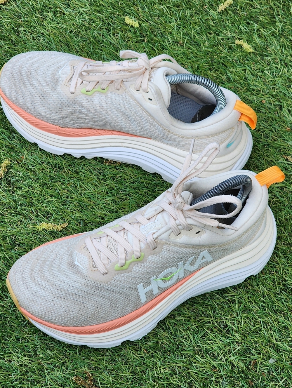 HOKA GAVIOTA 5 - Womens Sneakers - SIZE 7B -- Please See All Pictures